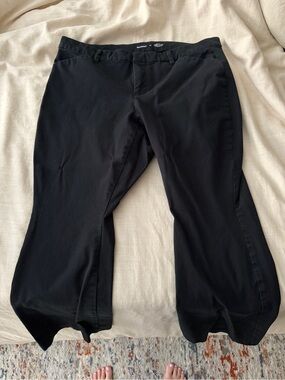 Old Navy - Straight Leg Pixie Flare High-Rise Pants